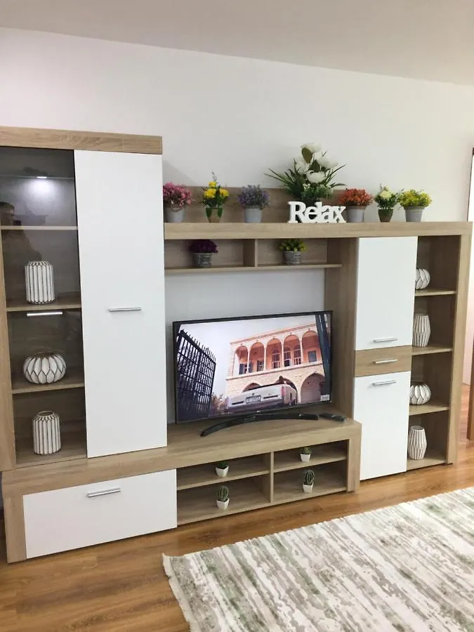 Roby Apartament Bucharest 0*,  Romania